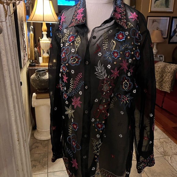 Vintage Donna Vinci Sheer Polyester Embroidery Blouse/Top - Picture 2 of 10